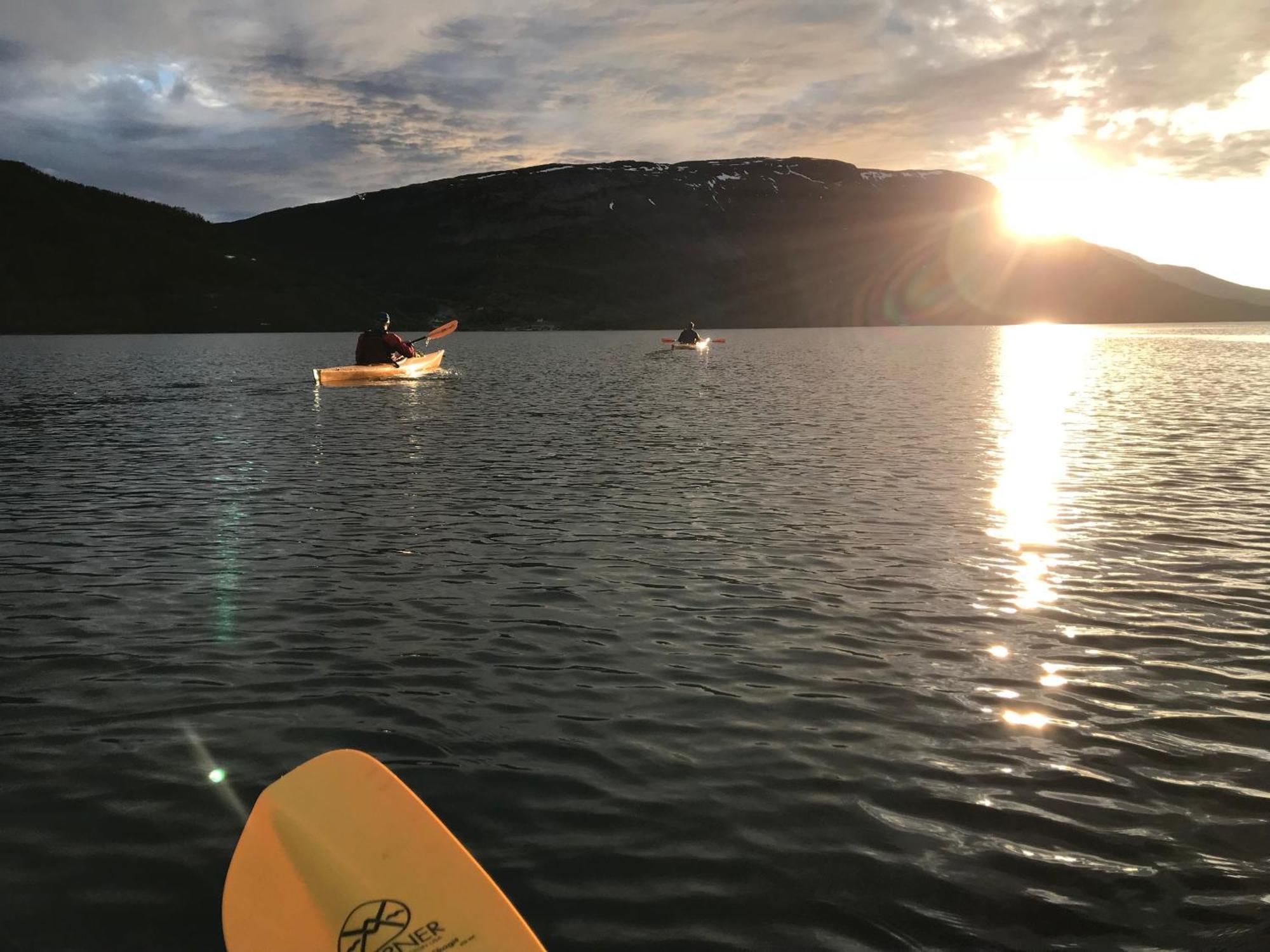 Elvegård Fjordcamp Hotell Grov Exteriör bild